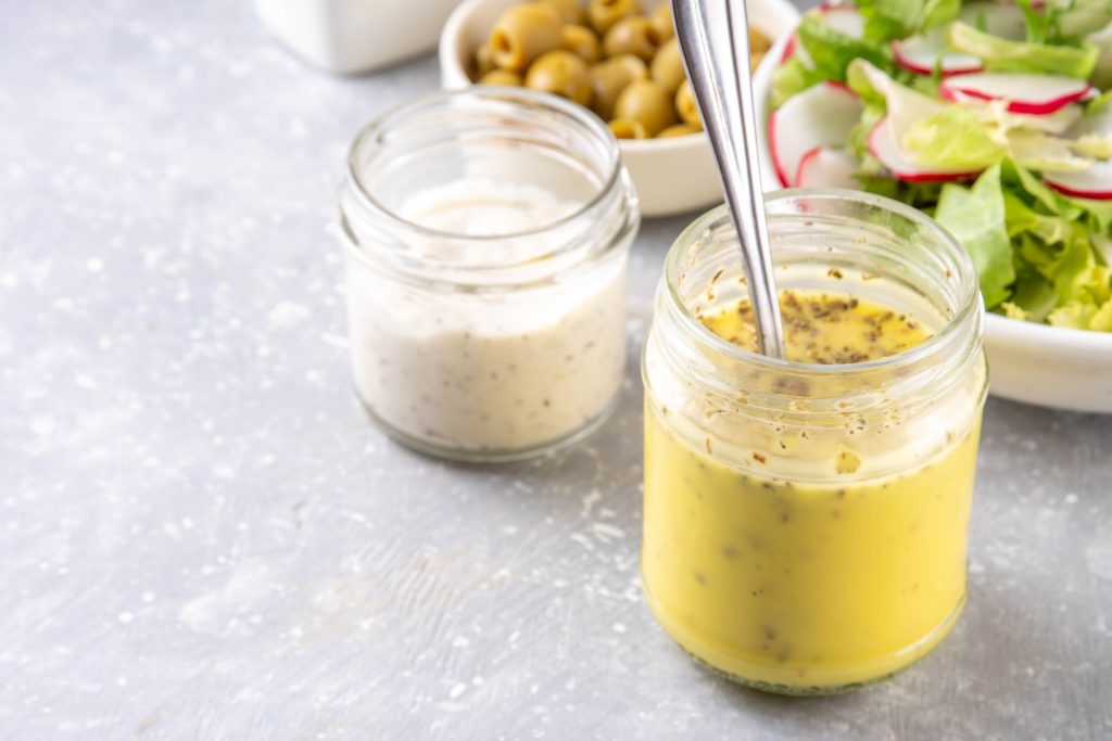 Imagem destacada — Delícias Saudáveis: 5 Molhos Caseiros para Saladas