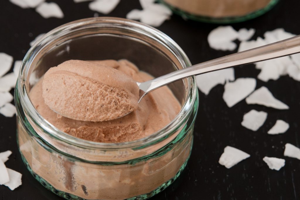 Imagem destacada — Mousse de Chocolate à Moda Antiga – Leve, intensa e com apenas 4 ingredientes